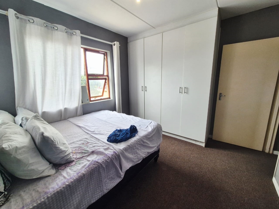 2 Bedroom Property for Sale in Parklands Western Cape
